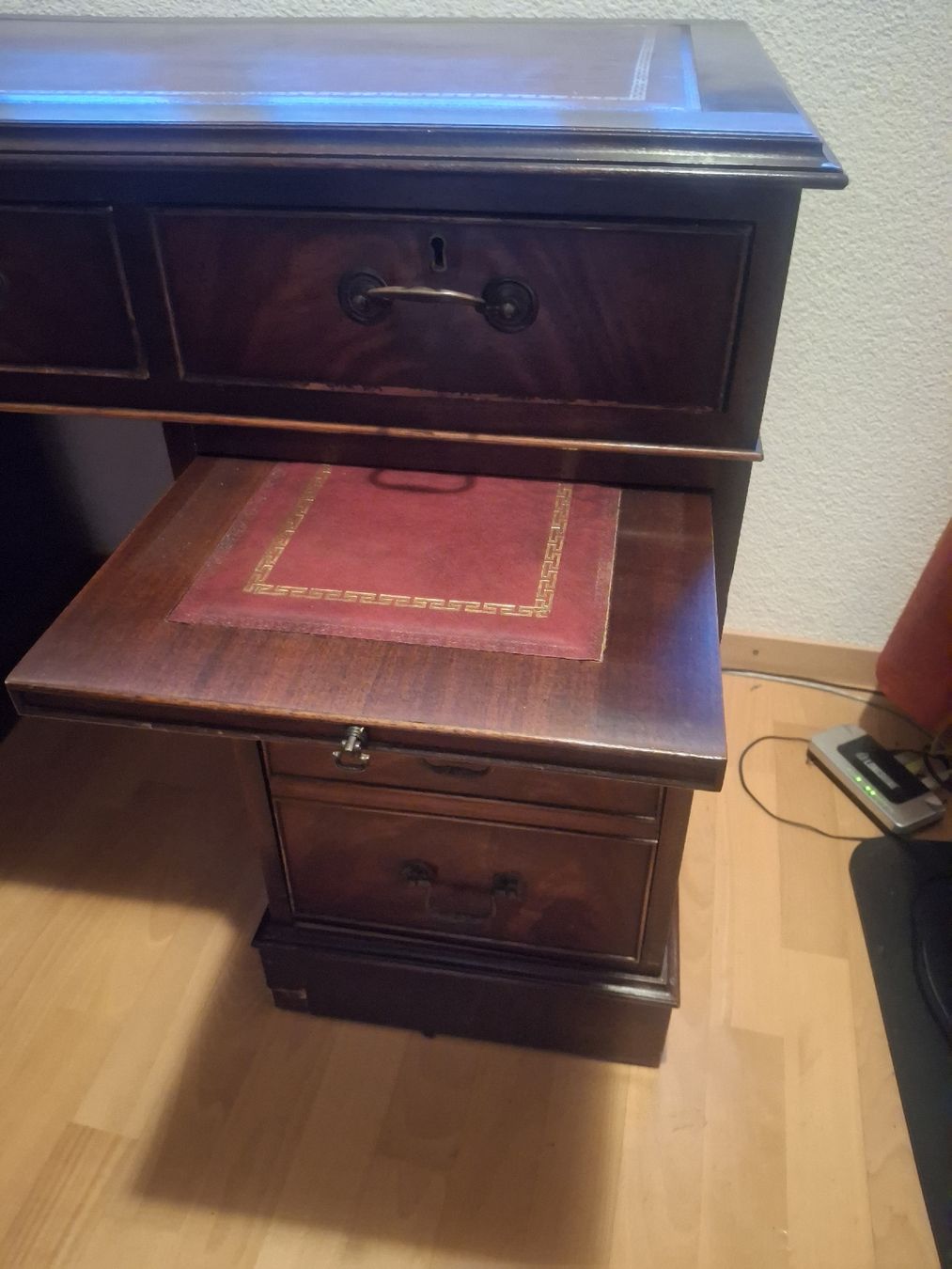 Schreibtische: schreibtisch – Gebraucht aus Salavaux von oski06 2