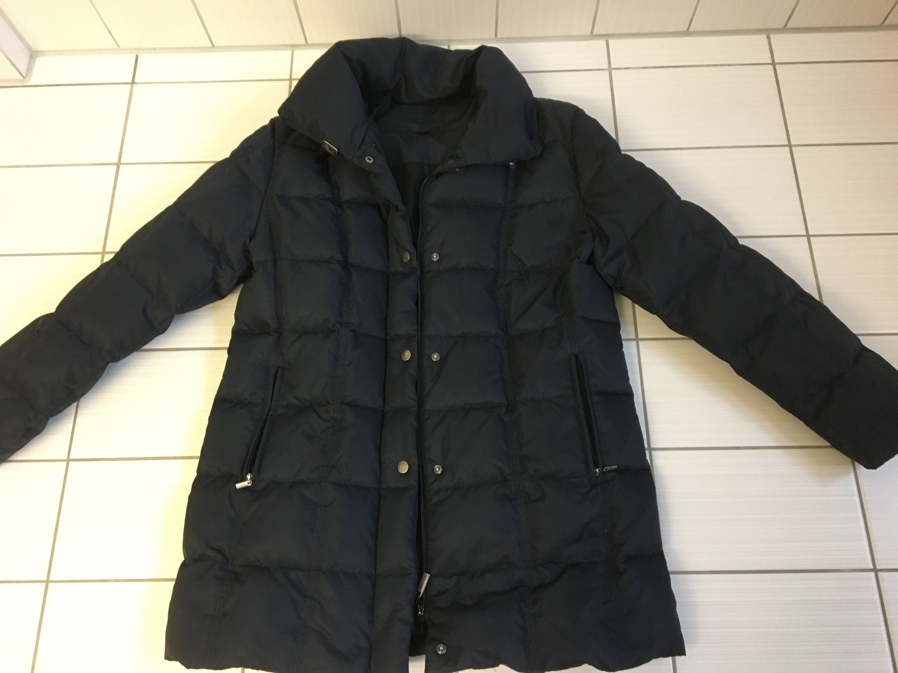 Vestes: Daunen Jacke 42 – D'occasion à Arth par Vrecam51