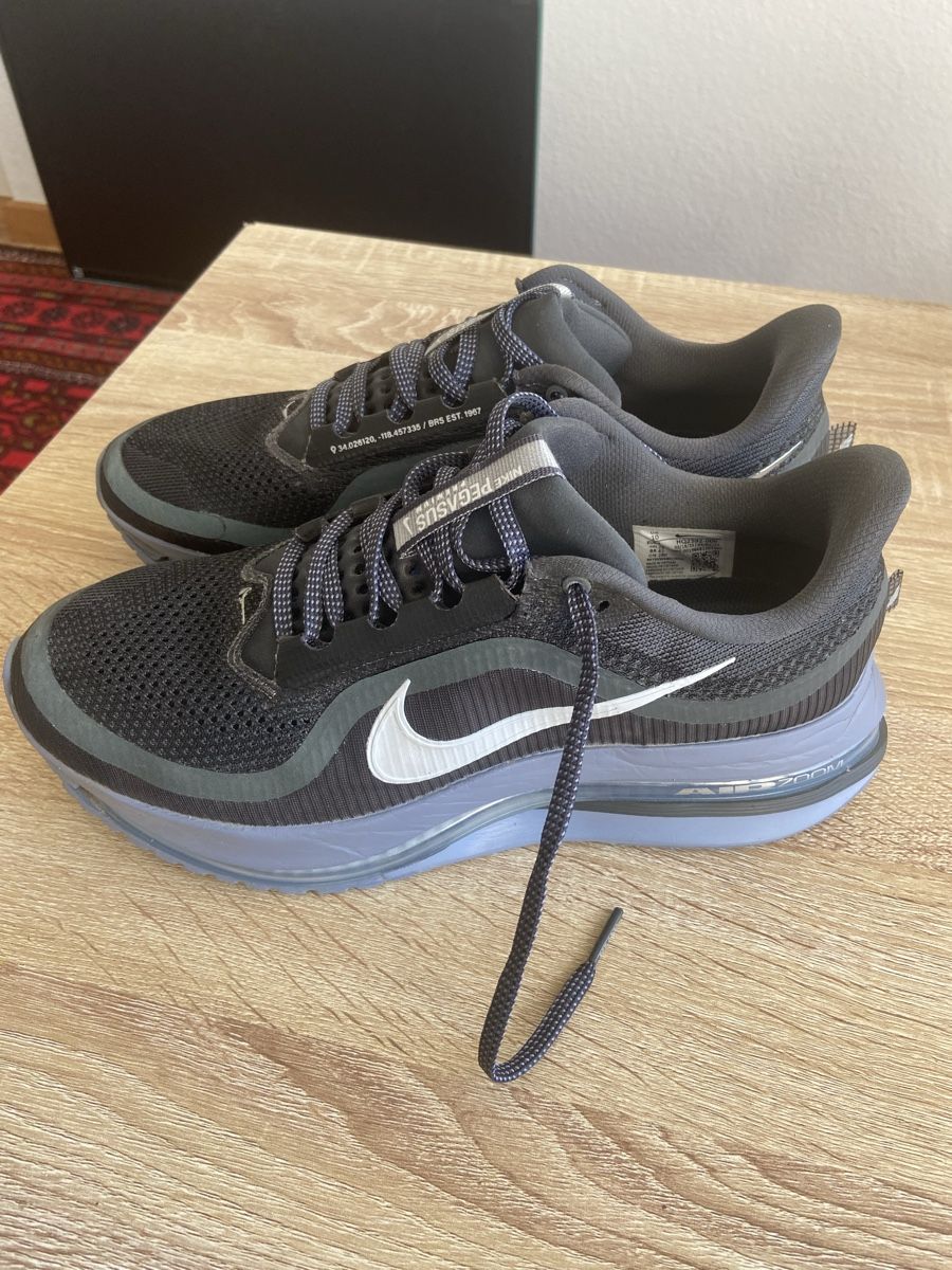 Nike Herrenschuhe: Nike Pegasus Laufschuhe  – Gebraucht aus Olten von jon_wfq7