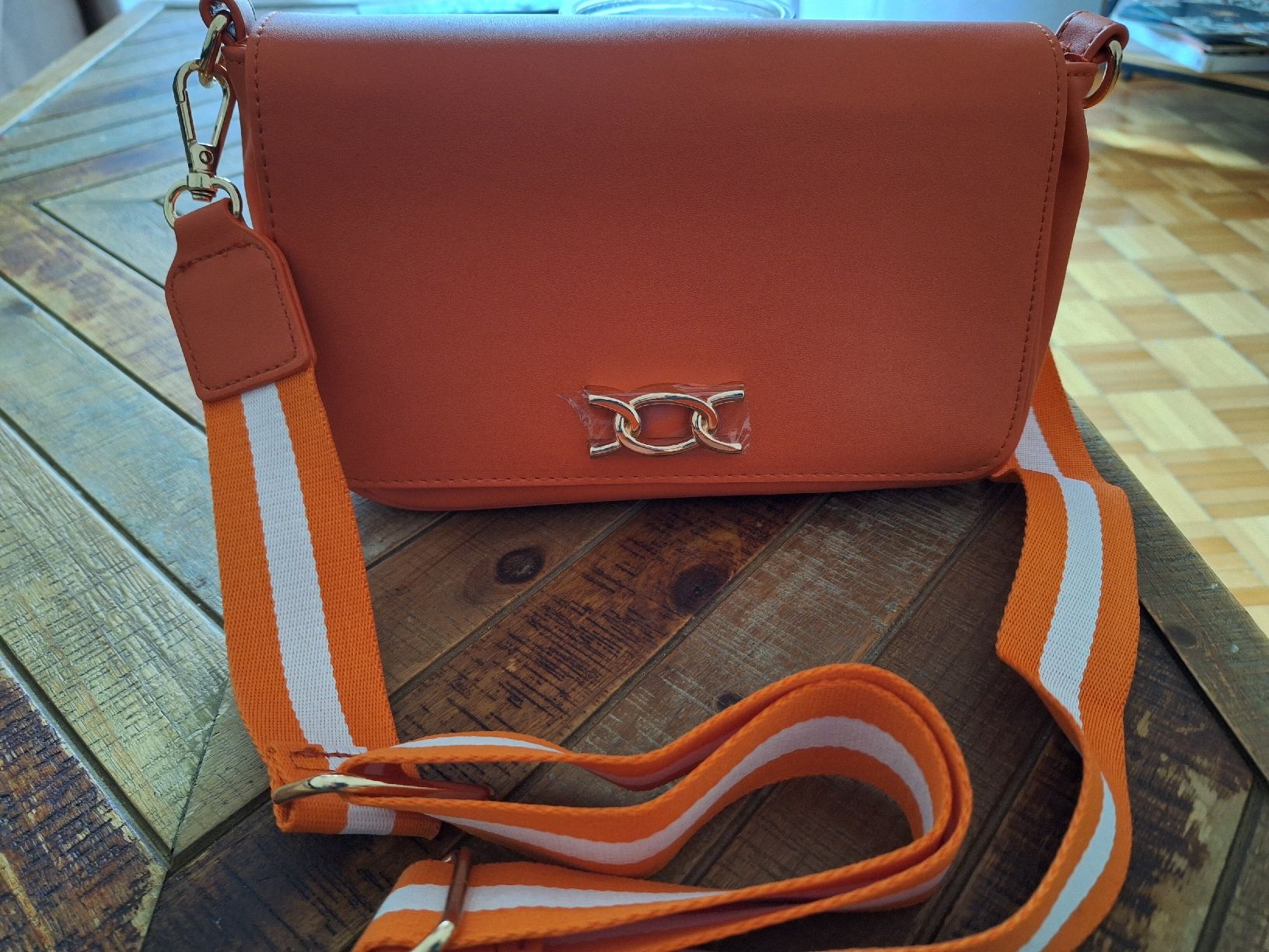 Taschen für Damen: Even&ODD – Neu und originalverpackt aus Fribourg von car_6vvs 1