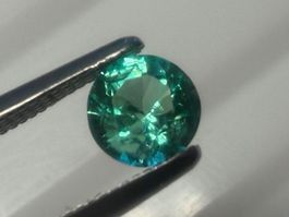 SMARAGD grün Brilliant-Fancy-Cut  0.40cts   Ural/Sibirien