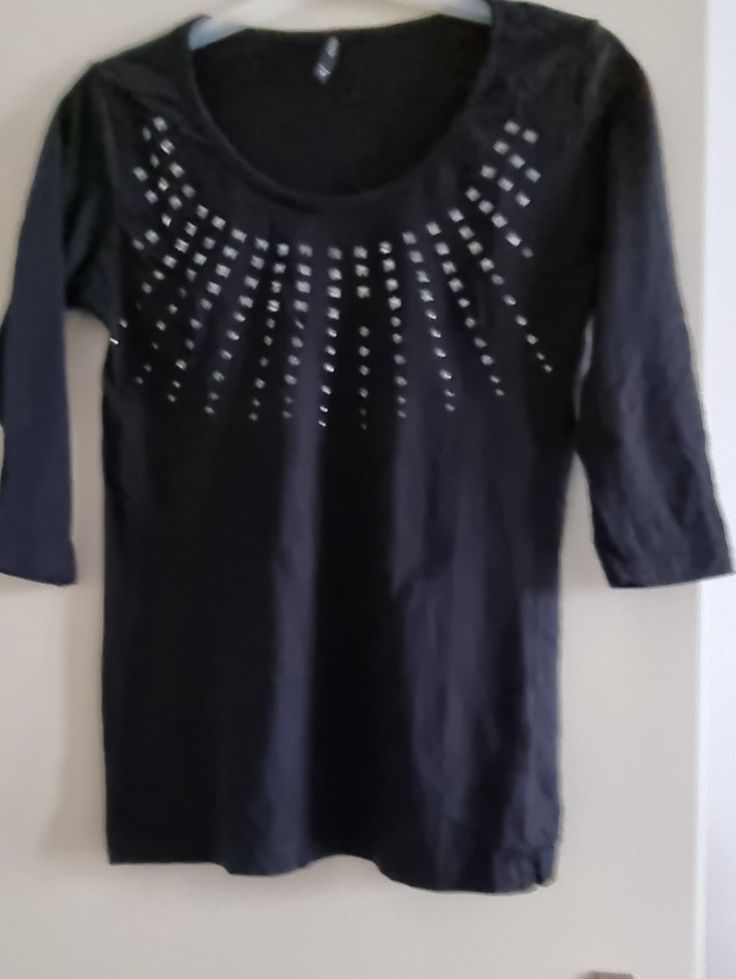 T-shirt: Shirt, schwarz  Gr. M – Nuovo (secondo la descrizione) da Geroldswil venduto da Agapanthus22