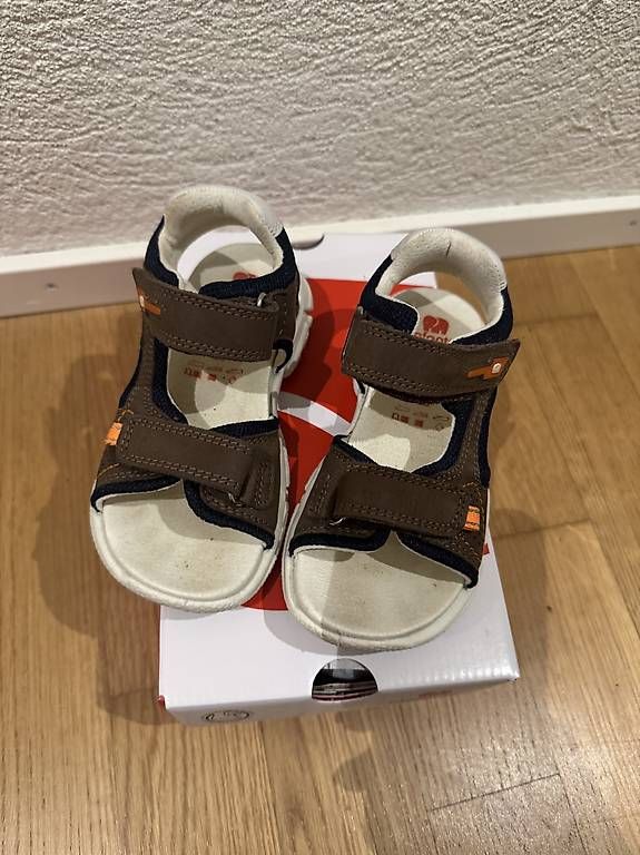 Schuhe für Jungen: Elefanten Sandalen  – Gebraucht aus Gränichen von Lady-Chantelle 1