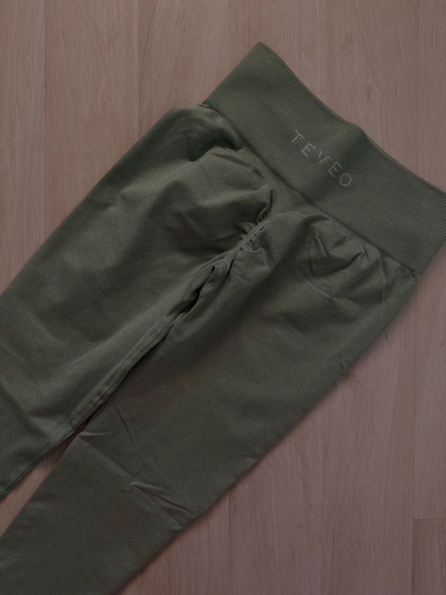 Teveo Leggings: TEVEO • Leggings – Usato da Zell LU venduto da cel_8kjj 3