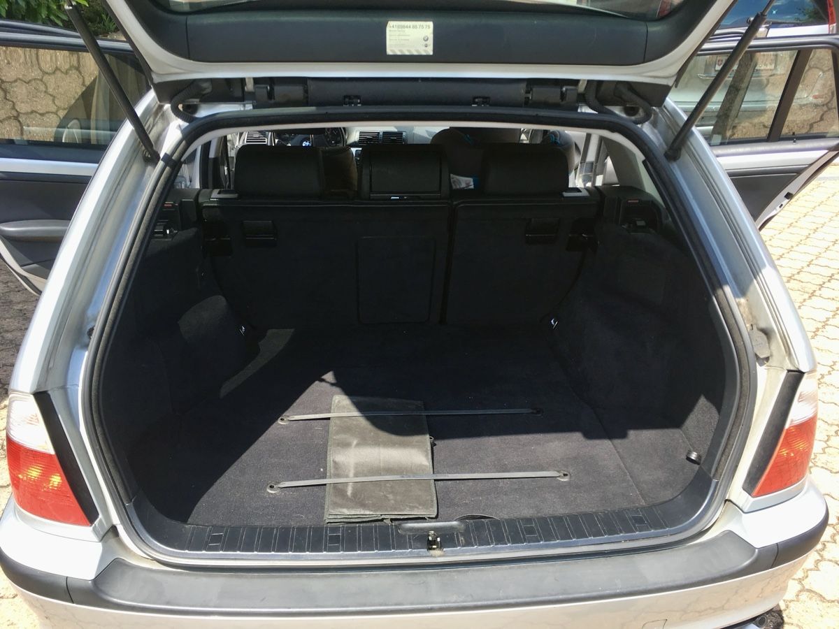BMW Automobili: BMW 320d Touring – Usato da Hermetschwil-Staffeln venduto da shaft911 1