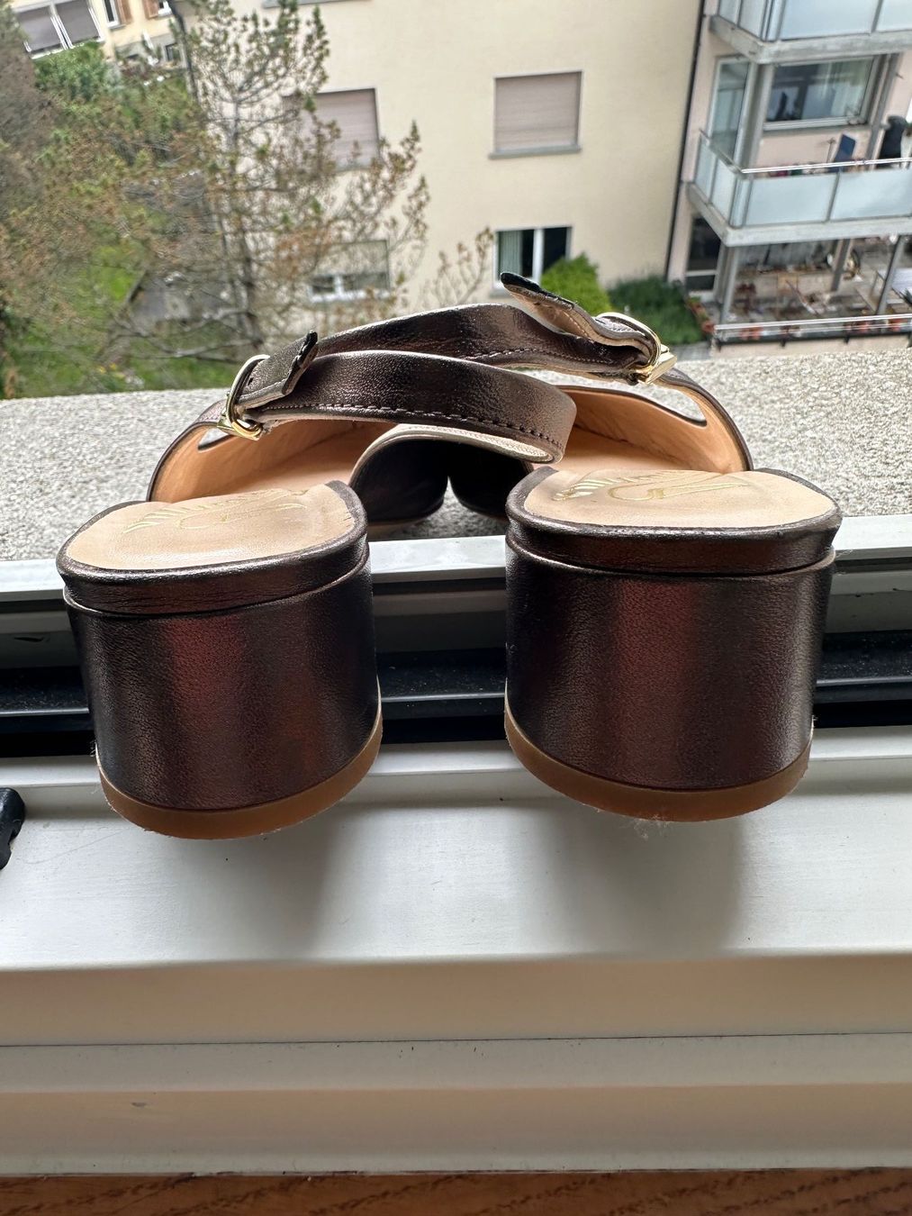 Damenschuhe: Sommerschuhe Villumière Gr 38 – Gebraucht aus Luzern von gwand 2