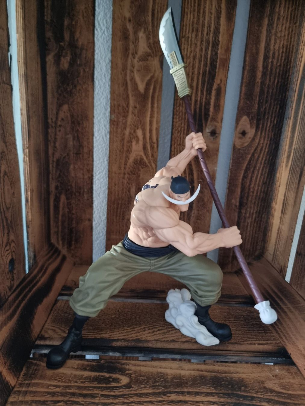 Statuette: One Piece Figur Edward Newgate Whitebeard – Nuovo (secondo la descrizione) da Zell ZH venduto da debi1507