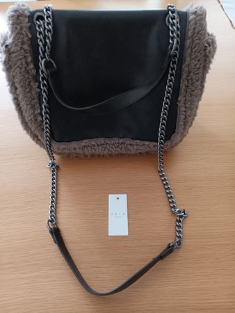 wunderschöne Yaya Tasche, neuwertig mit Etikett, Top 