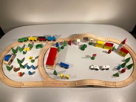 Brio-Bahn (2) Holz mit diversem Zubehör