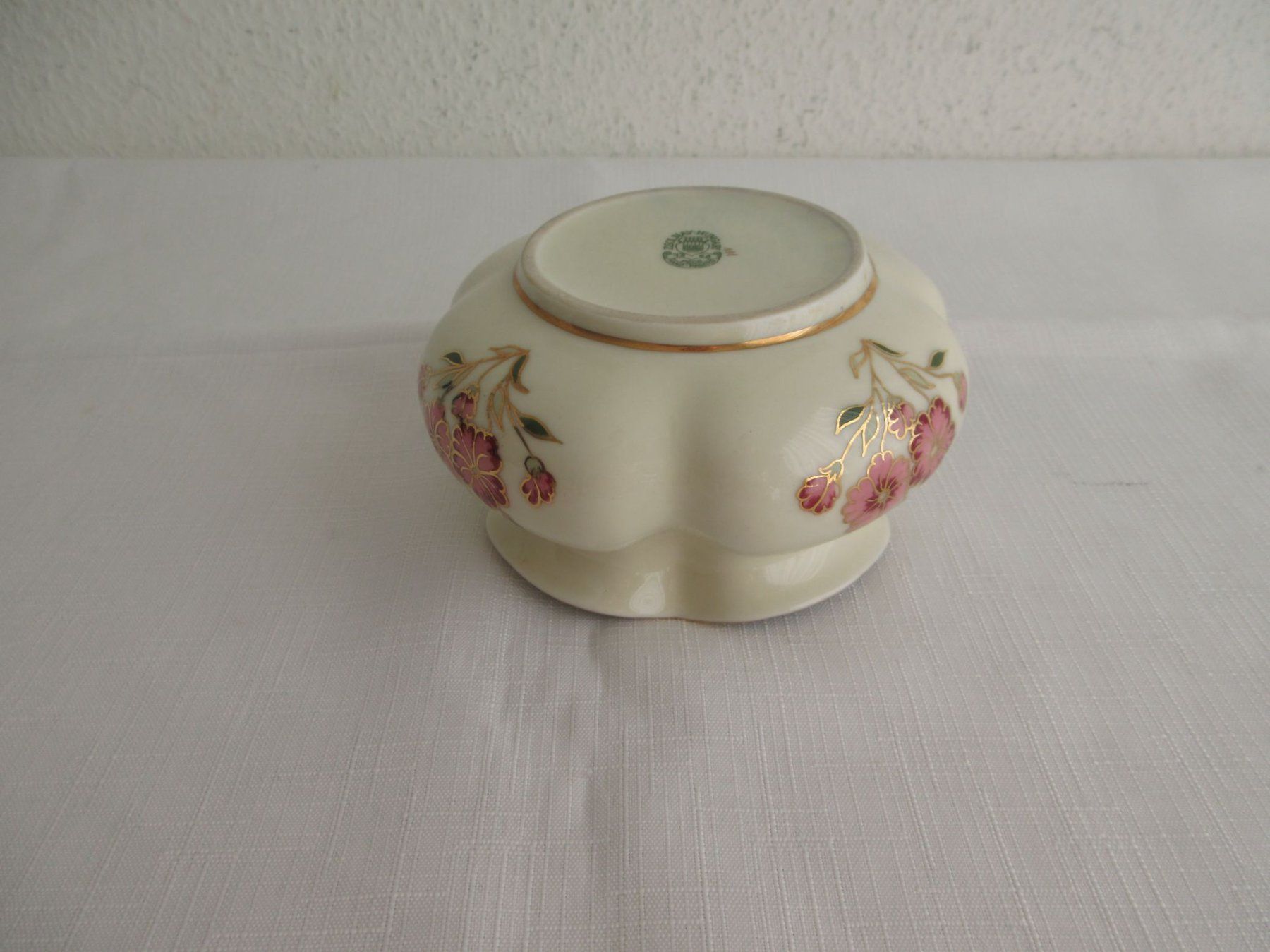 Piatti di portata: Schale von Zsolnay / Ungarn, "Tomatenschale" – Usato da Binningen venduto da Oldfashion 4