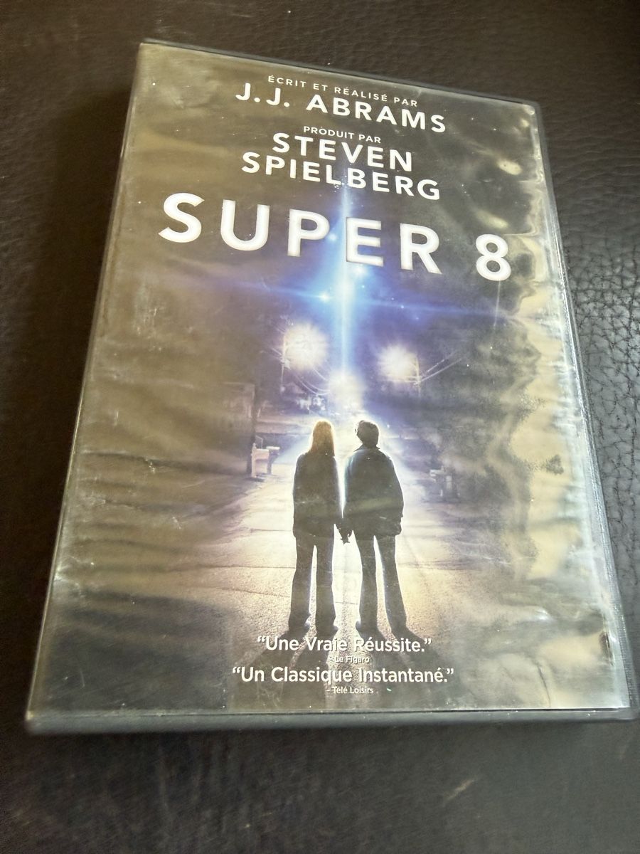 Alle DVDs: Super 8 – Gebraucht aus Troinex von grigri2020