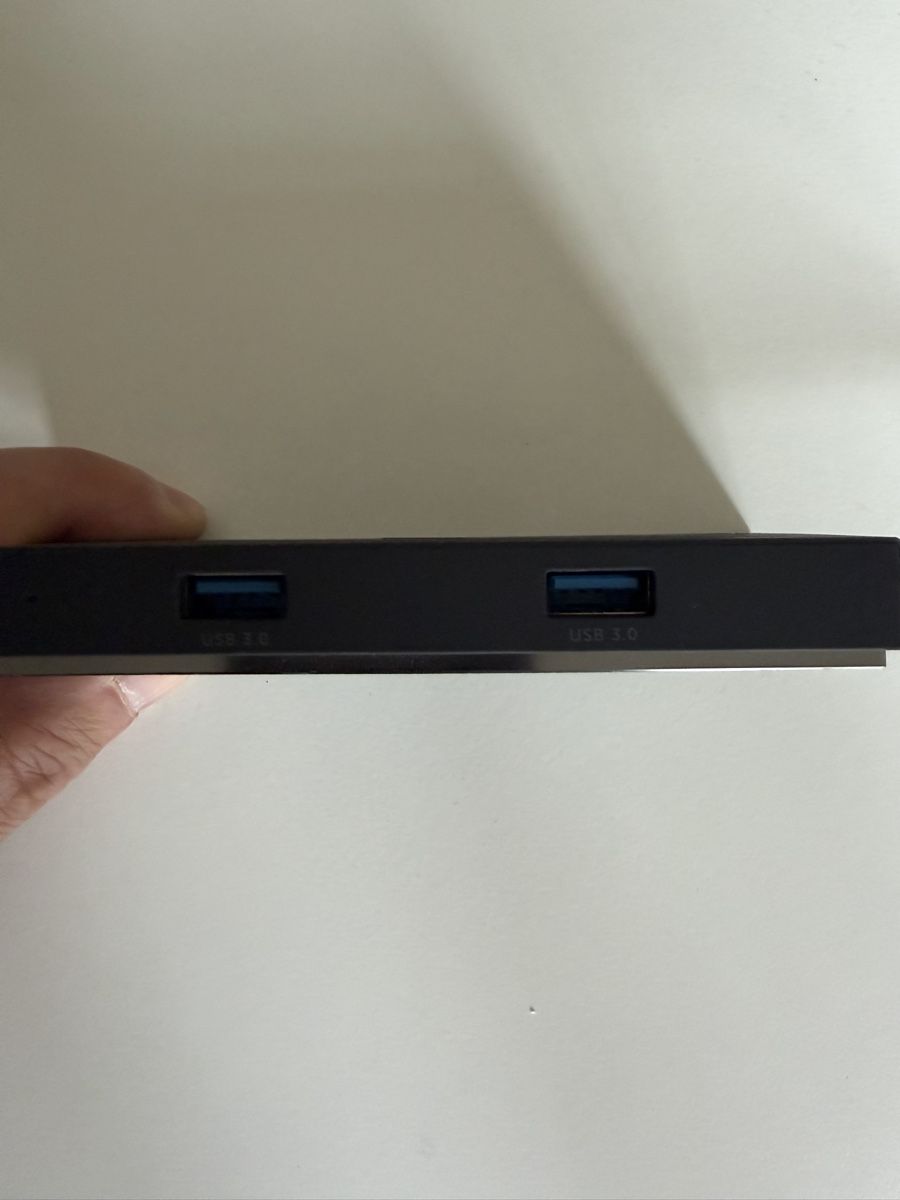 Hub & Switch: Hub USB C Native Union – Usato da Neuchatel venduto da frp_ncm6 3