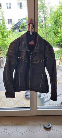 Motorrad Lederjacke Grösse M schwarz