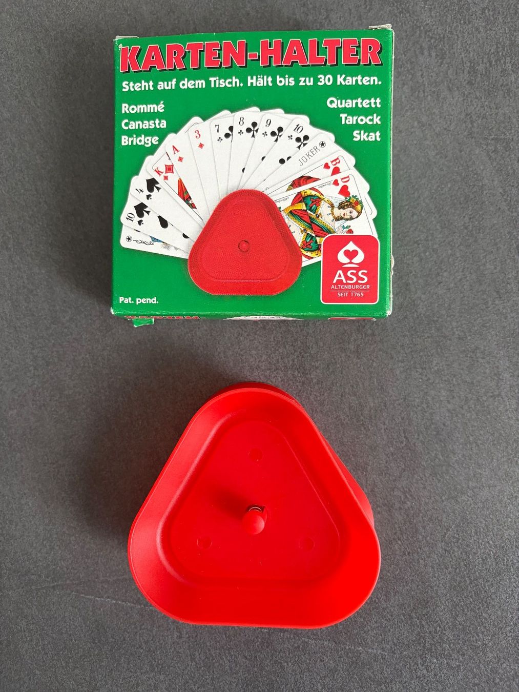 Jeux: Kartenhalter rot, von Ass, neu – Neuf avec emballage d'origine à Beinwil am See par den_p9db