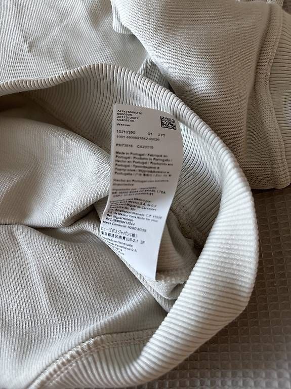 Maglioni & Felpe: BOSS Pullover ungetragen Gr. M – Nuovo e nell'imballaggio originale da Allschwil venduto da nic_6yf6 3