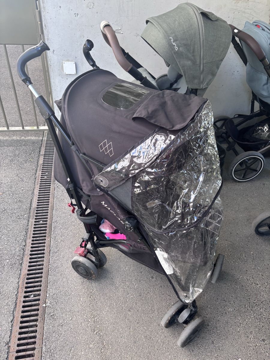 Mclaren Carrozzine: Maclaren Stroller - Compact & Lightweight – Usato da Wallisellen venduto da syl_5myh