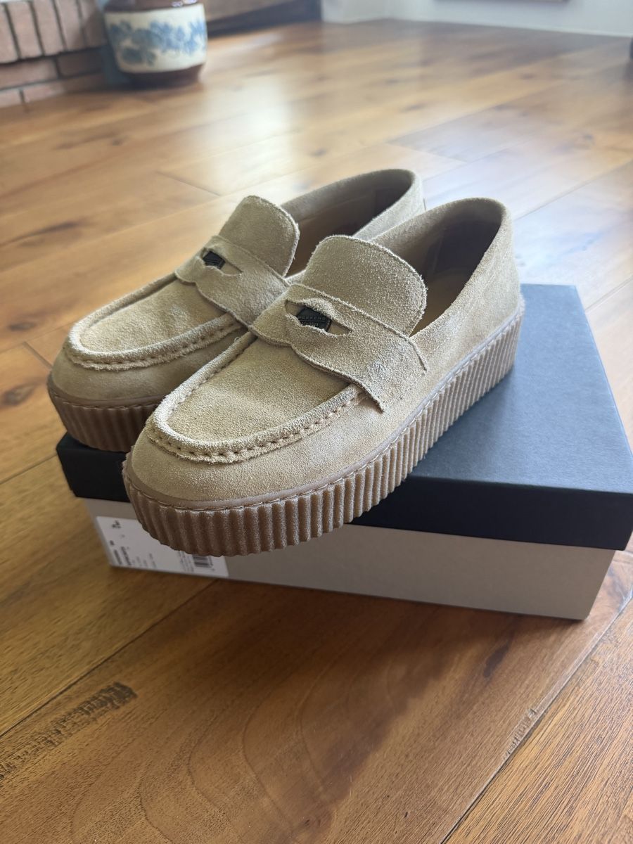 Max Mara Scarpe da donna: Mocassini / Loafer scamosciati Max Mara – Usato da Cademario venduto da Iby_30