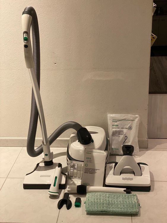 BODENSTAUBSAUGER VORWERK KOBOLD VT300 750W Weiß-Grün Funktioniert, Ohne Zubehör EUR 230,00