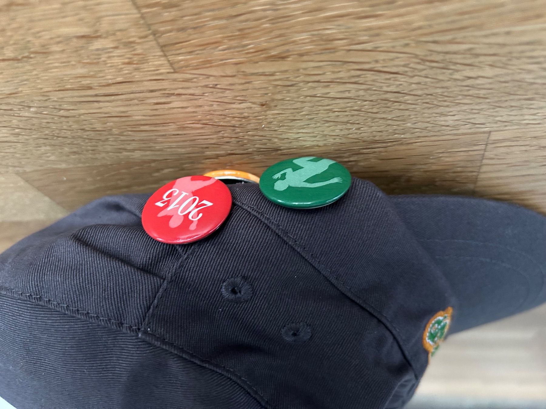 Sonstige Jungenkleidung: 2 Caps UBS Kids Cup mit Buttons – Gebraucht aus Biel/Bienne von RTrudeau 1