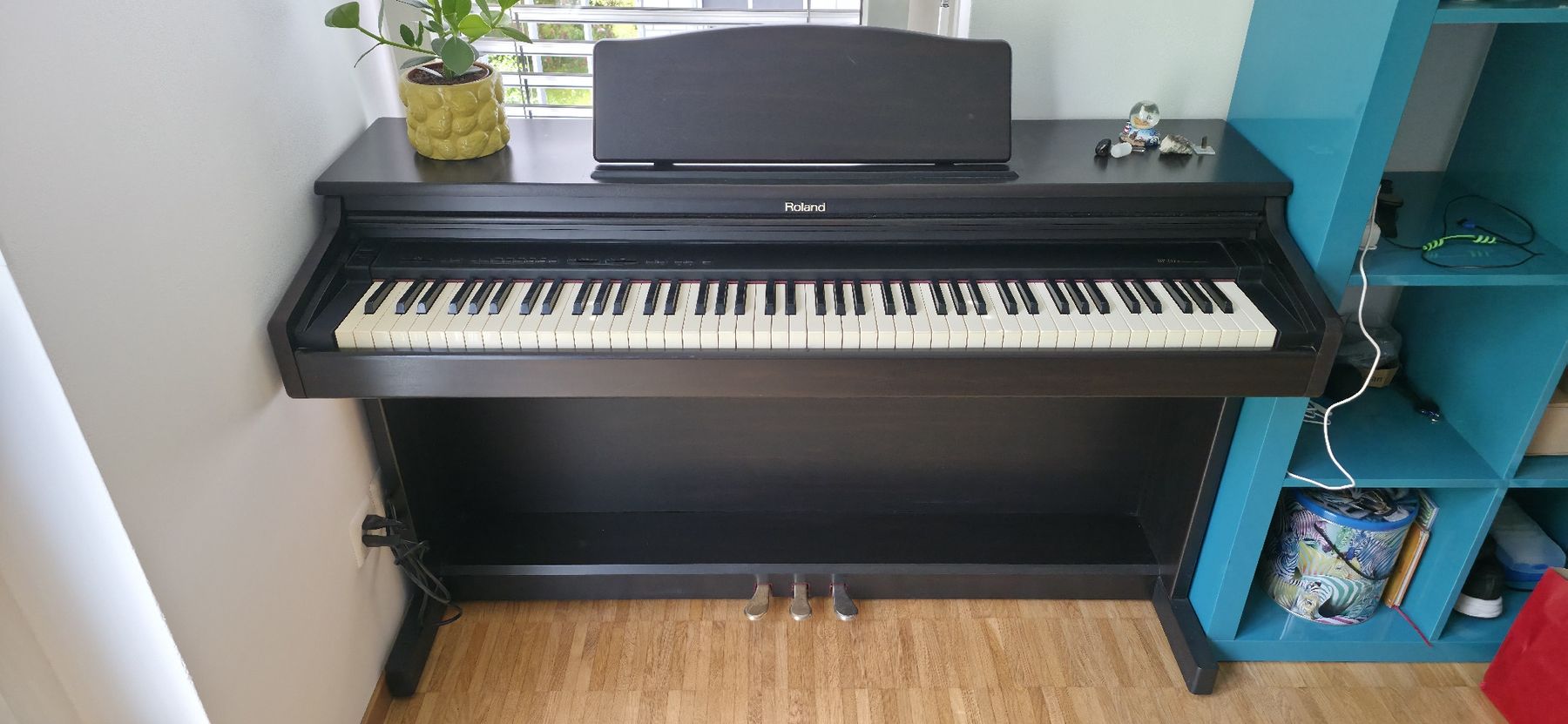 Roland Strumenti musicali: epiano Roland HP237e mit Hocker – Usato da Uster venduto da fuchur01