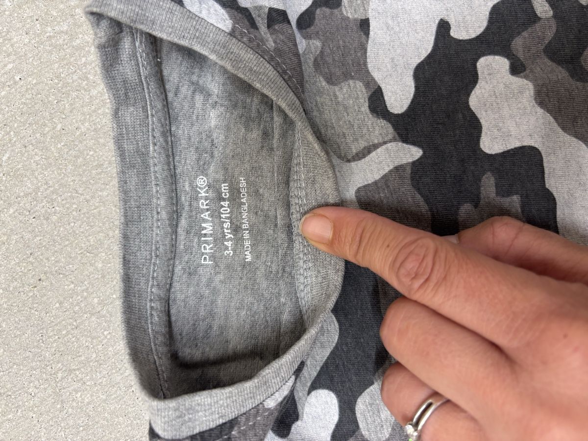 Camicie, T-shirt & Polo: Tshirt – Usato da Itingen venduto da jessi811 1