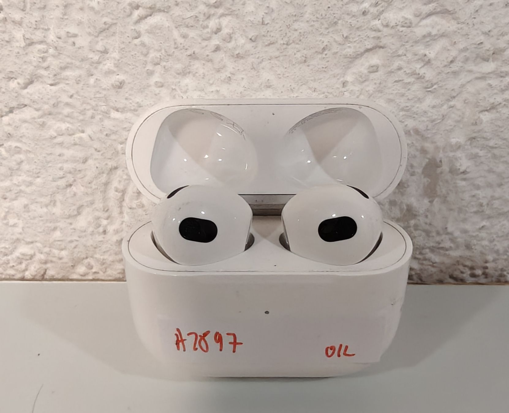 Apple Cuffie: AirPods 3. Generation (A2897) – Usato da Ehrendingen venduto da Rocky985