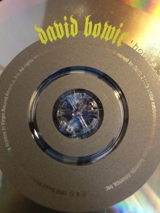 David Bowie - Hours…. (Gebraucht) in Flaach für CHF 1.95 – mit ...