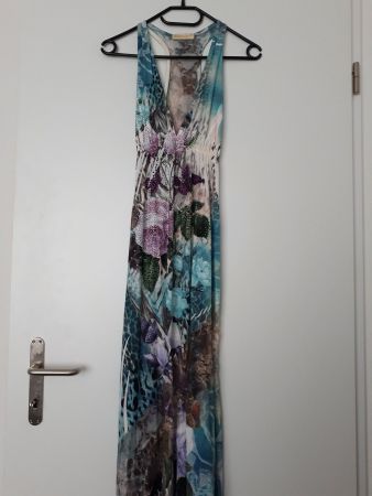 langes Kleid in Grösse S (mit Spitze im Rücken und Rockteil)
