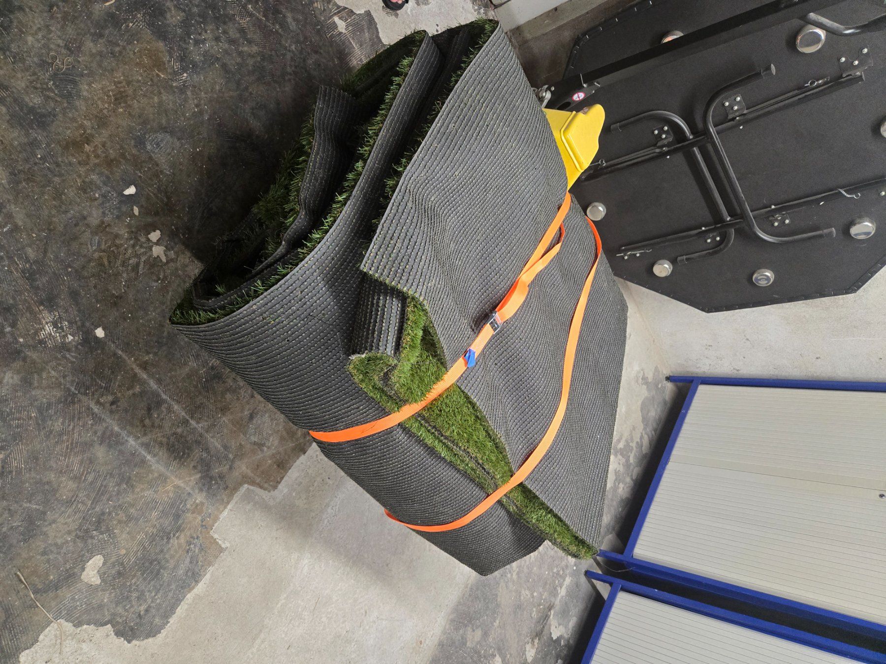 Tappeti: Rasenteppich hochwertig ca. 20m2 – Usato da Kirchberg BE venduto da Cardinal71 4