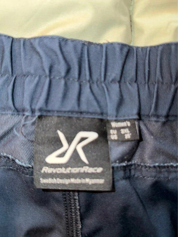 RevolutionRace Pantaloni: Revolution Race Shorts in 3XL -Topzustand***** – Usato da Triesen venduto da Teddyeddy 2