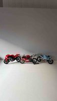 3 X Minichamps 1/12 Motorräder ( Ducati, Honda & Yamaha )
