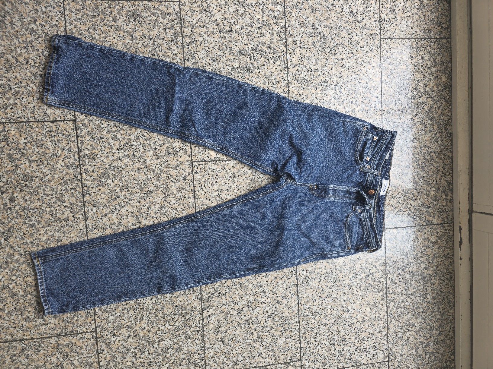Jeans: Jack&Jones – Usato da Kefikon TG venduto da stern018