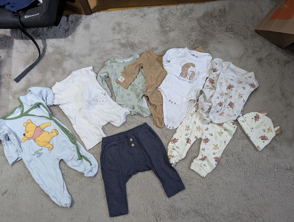 Ensembles coordonnés: Kleines Babyset Grösse 68 – D'occasion à Busswil BE par MissMuffin