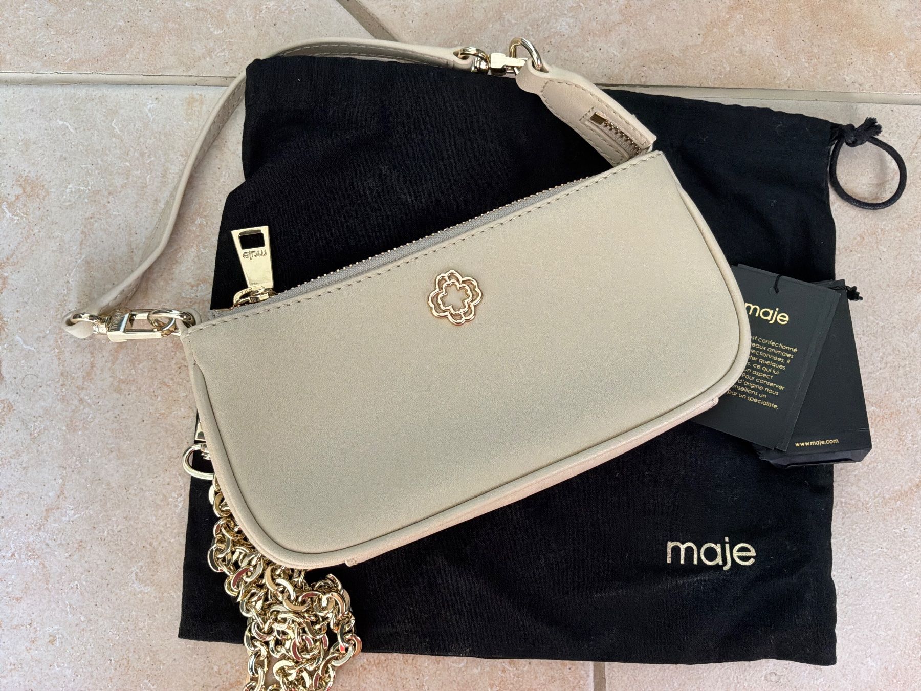 Maje Taschen für Damen: MAJE Hand Pouch in Beige – Neu (gemäss Beschreibung) aus Glattfelden von Danshari 1