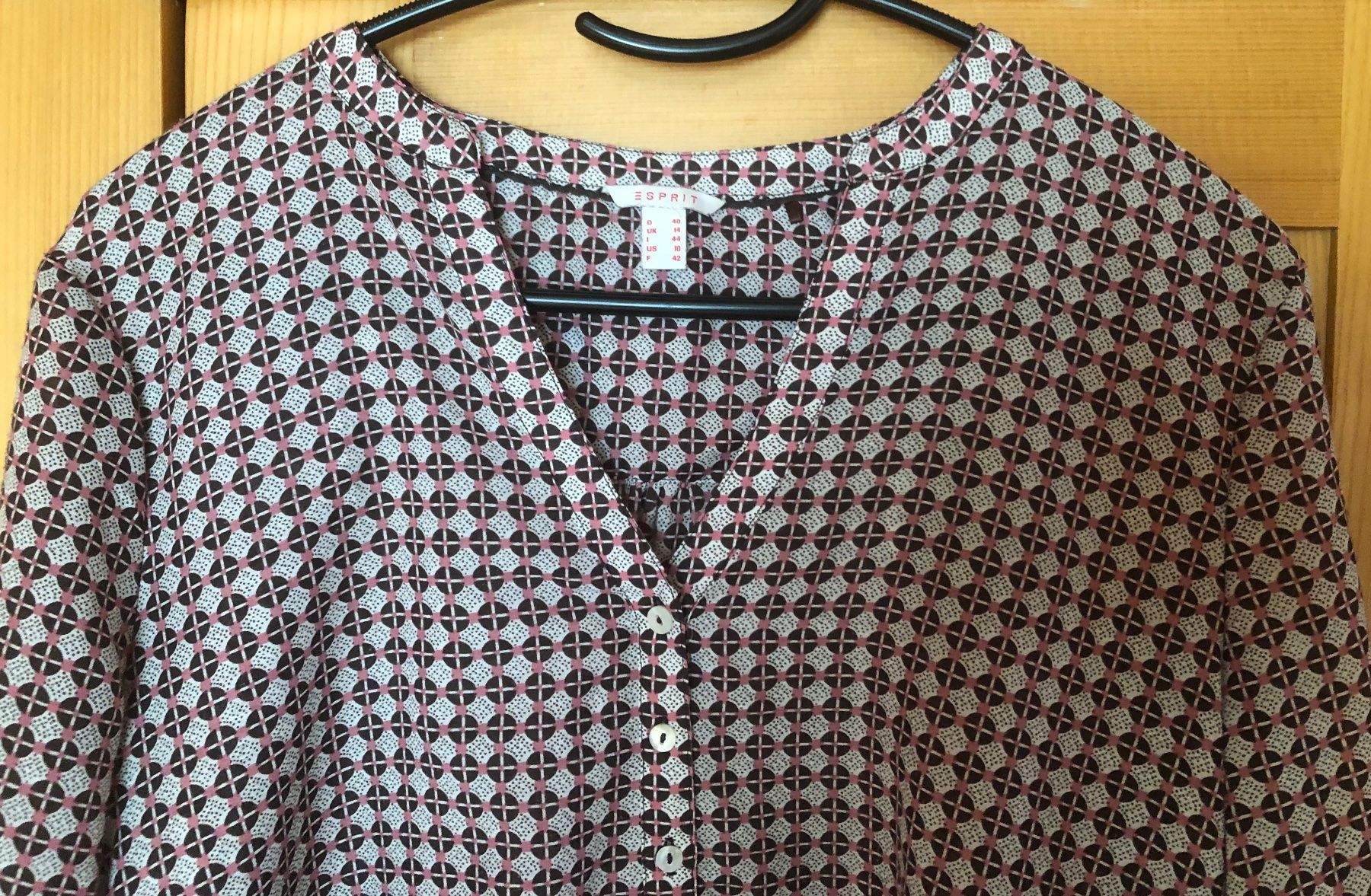 Esprit Camicette: *BLUSE* von Esprit, Gr.40 – Usato da Mühlebach (Goms) venduto da chr_q6d8