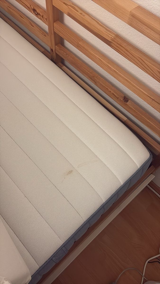 Ikea Letti: IKEA Bett mit Matratze, 140x200cm – Nuovo (secondo la descrizione) da Zürich venduto da ker_2tfk 3