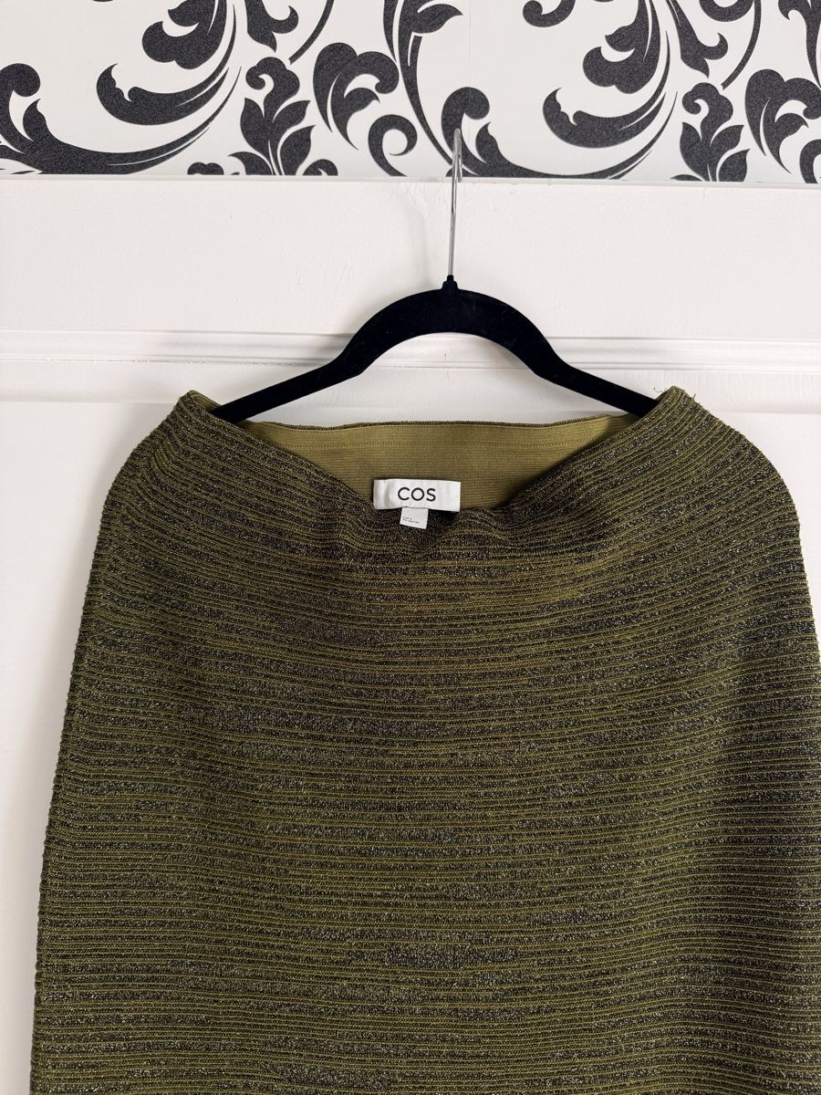 Cos Röcke: COS Olive Green Skirt – Gebraucht aus Corsier-sur-Vevey von Kristina.Nova 4