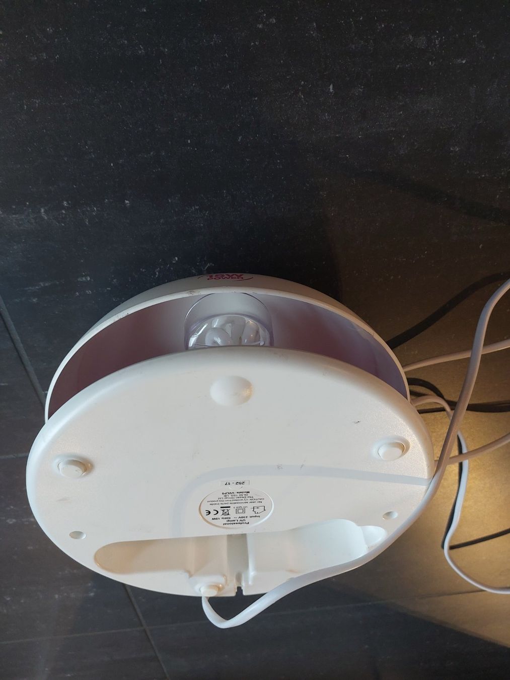 Unghie finte: UV Nails Professional Lampe – Usato da Siebnen venduto da LastChanc2 2