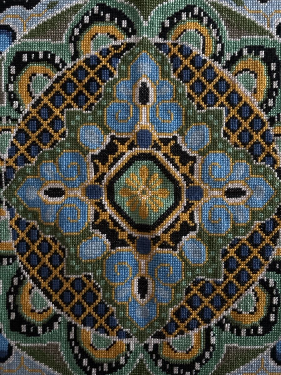 Coussins: Handgesticktes Kissen oder Tischdecke  – Neuf avec emballage d'origine à Bellinzona par LuganoBoutique 1