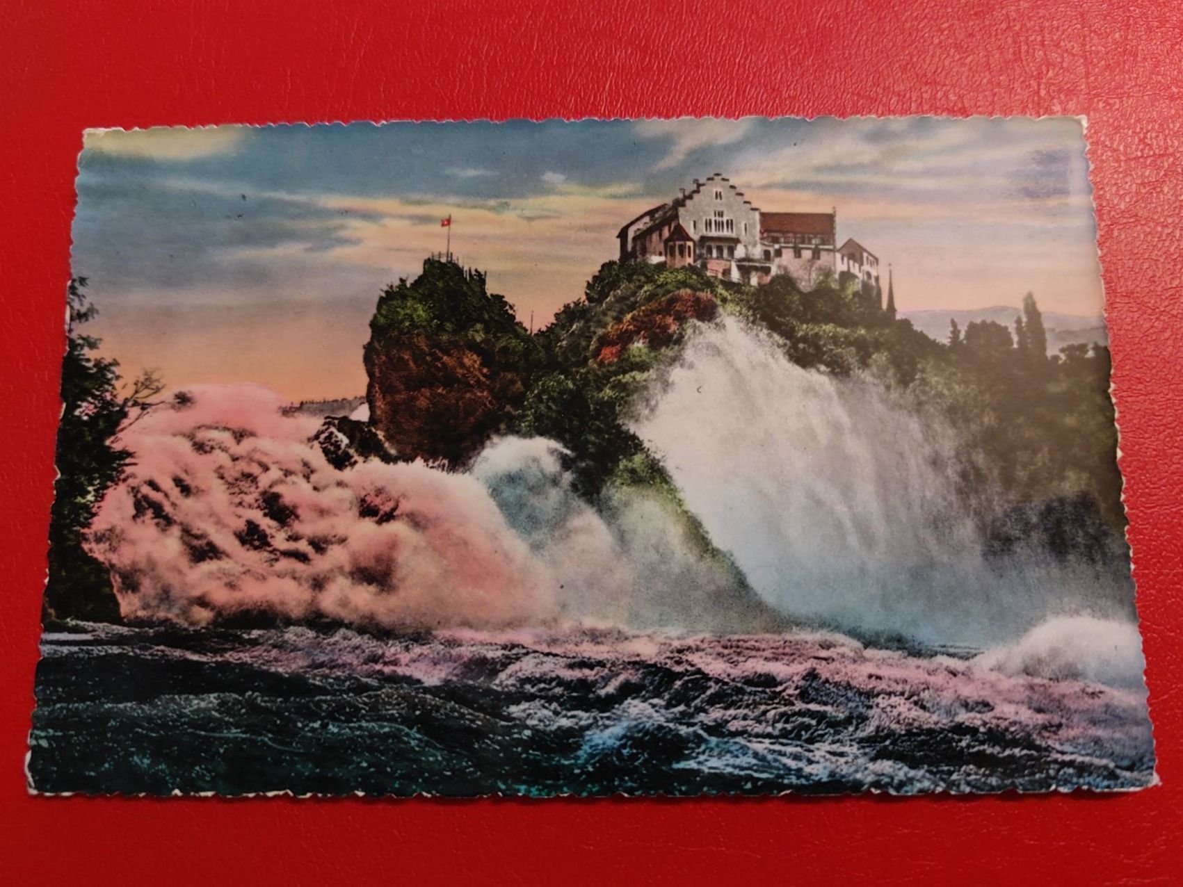 Cartoline postali: Rheinfall mit Schloss Laufen – Usato da St-Légier-Chiésaz venduto da Theo006