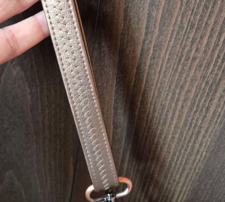 Taschen für Damen: Kleine Handtasche Handmade - neuwertig – Neu (gemäss Beschreibung) aus Safenwil von 2hand_aber_wertvoll 3