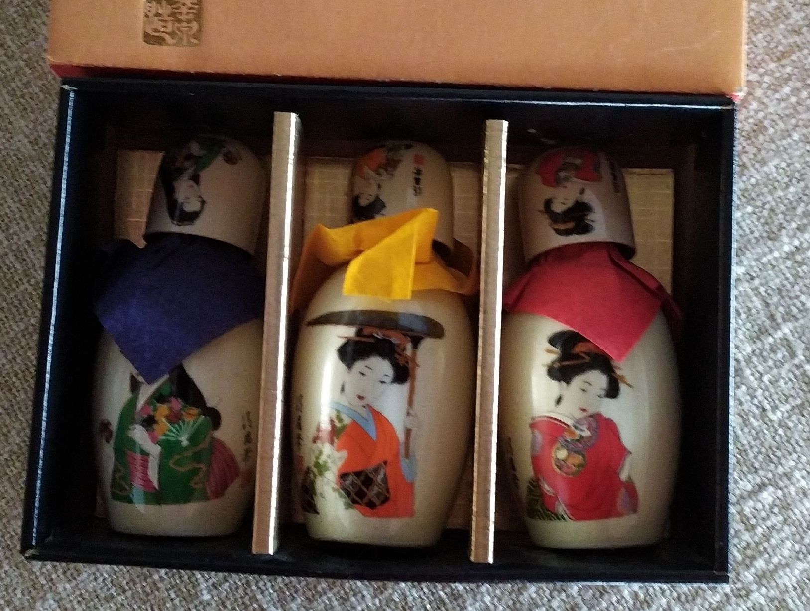 Spirituosen: Vintage Japanese Geisha Sake Set – Gebraucht aus Hinwil von Ehretstock8 3