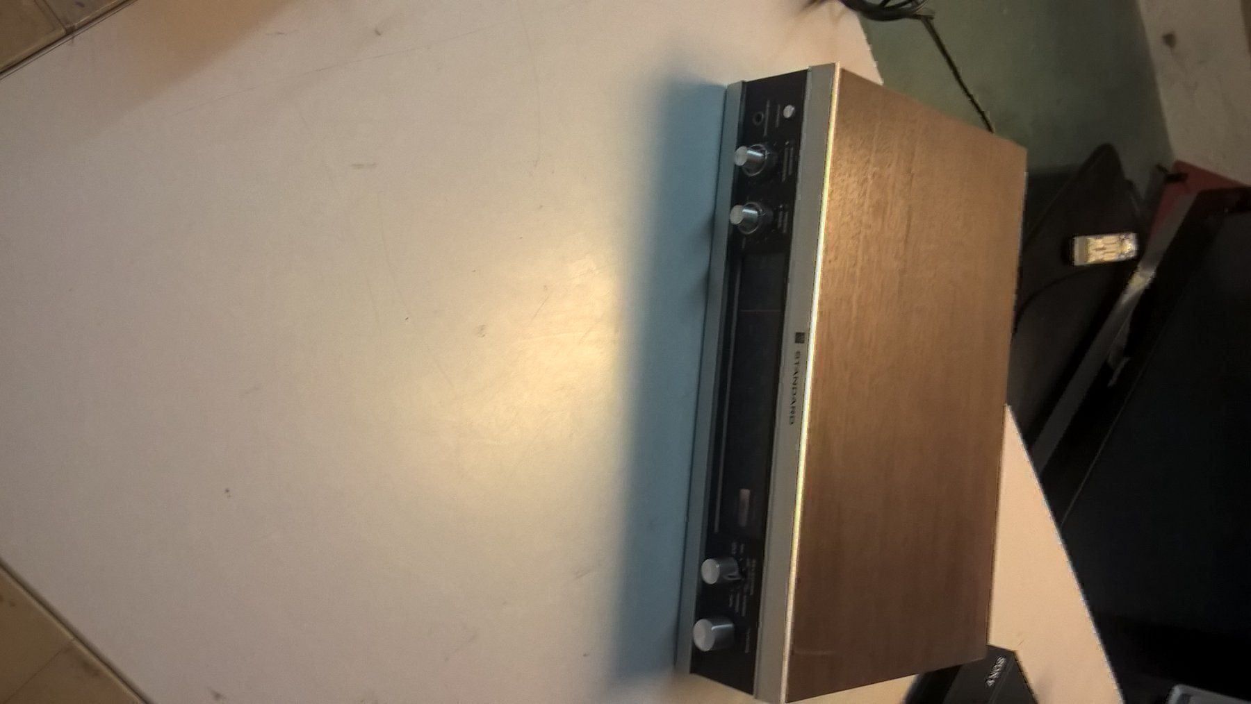 Ricevitori: STANDARD STEREO RECEIVER SR-A402 SW – Difettoso da LUZERN venduto da picci01