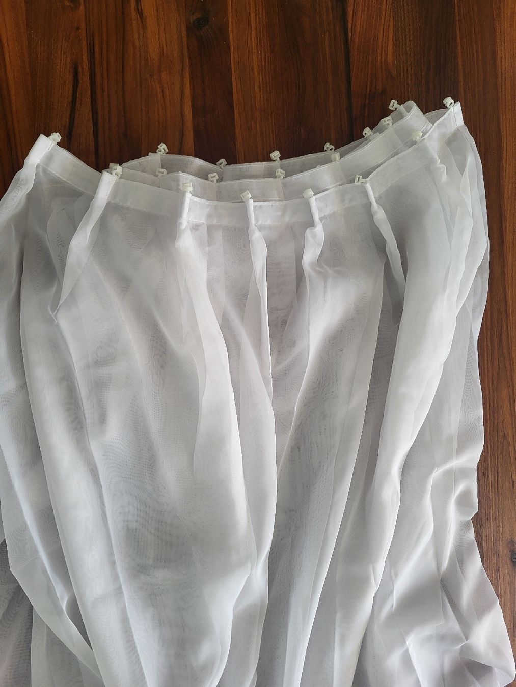 Vorhänge: Drei Vorhänge weiss: 220 / 160 / 140 cm breit – Gebraucht aus Birmenstorf AG von Cjl