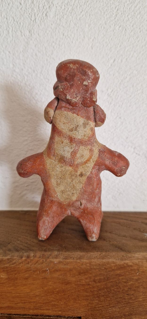 Statuette: Antike Tonfigur, handgefertigt – Usato da Warth venduto da cats90 2