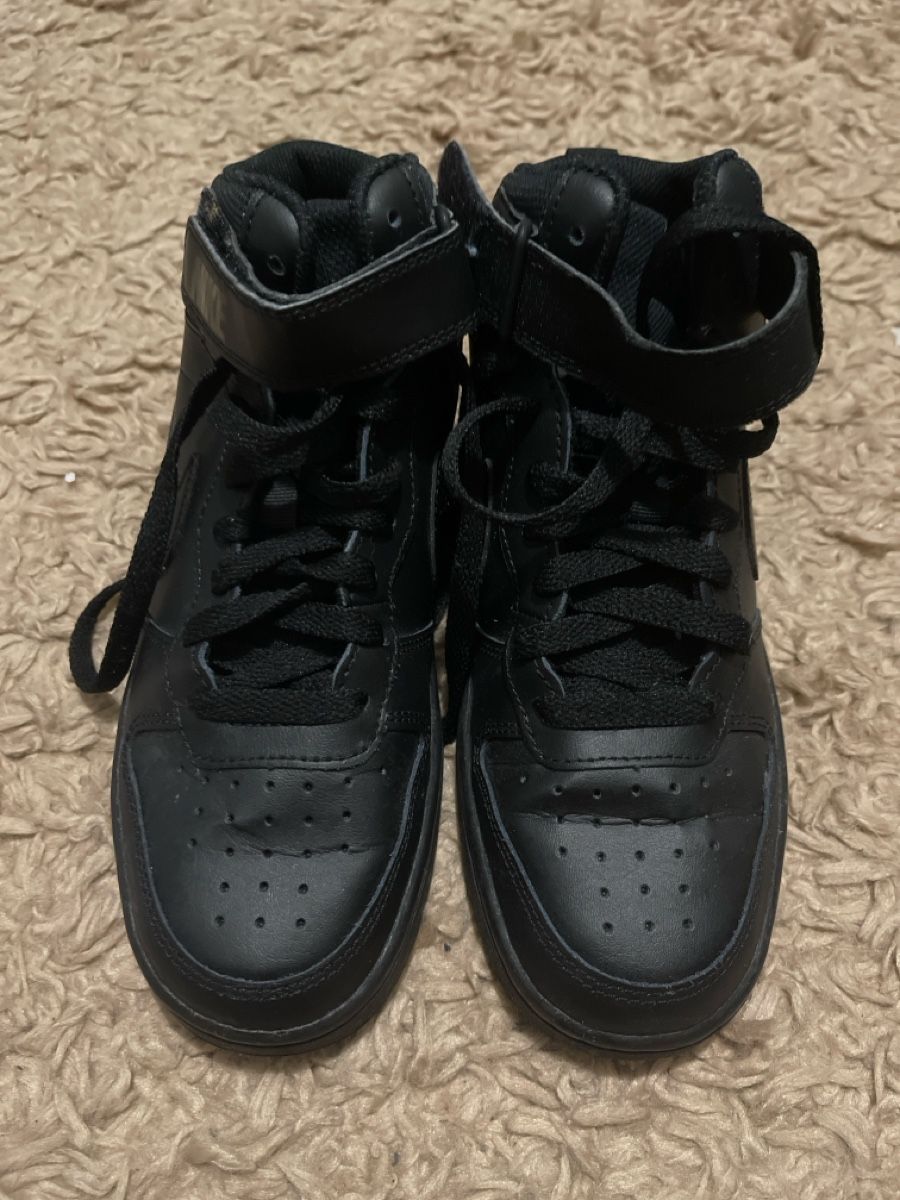 Nike Herrenschuhe: Coole Nike Schuhe, schwarz, Grösse 37.5 – Neu (gemäss Beschreibung) aus Unterkulm von AnoliOccasion