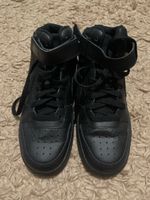 Coole Nike Schuhe, schwarz, Grösse 37.5