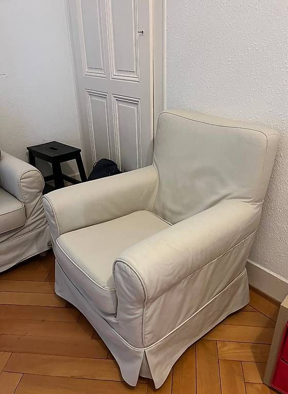 Poltrone: EKTORP IKEA Armchair Fauteuil – Usato da Genève venduto da ste_rl6g 1