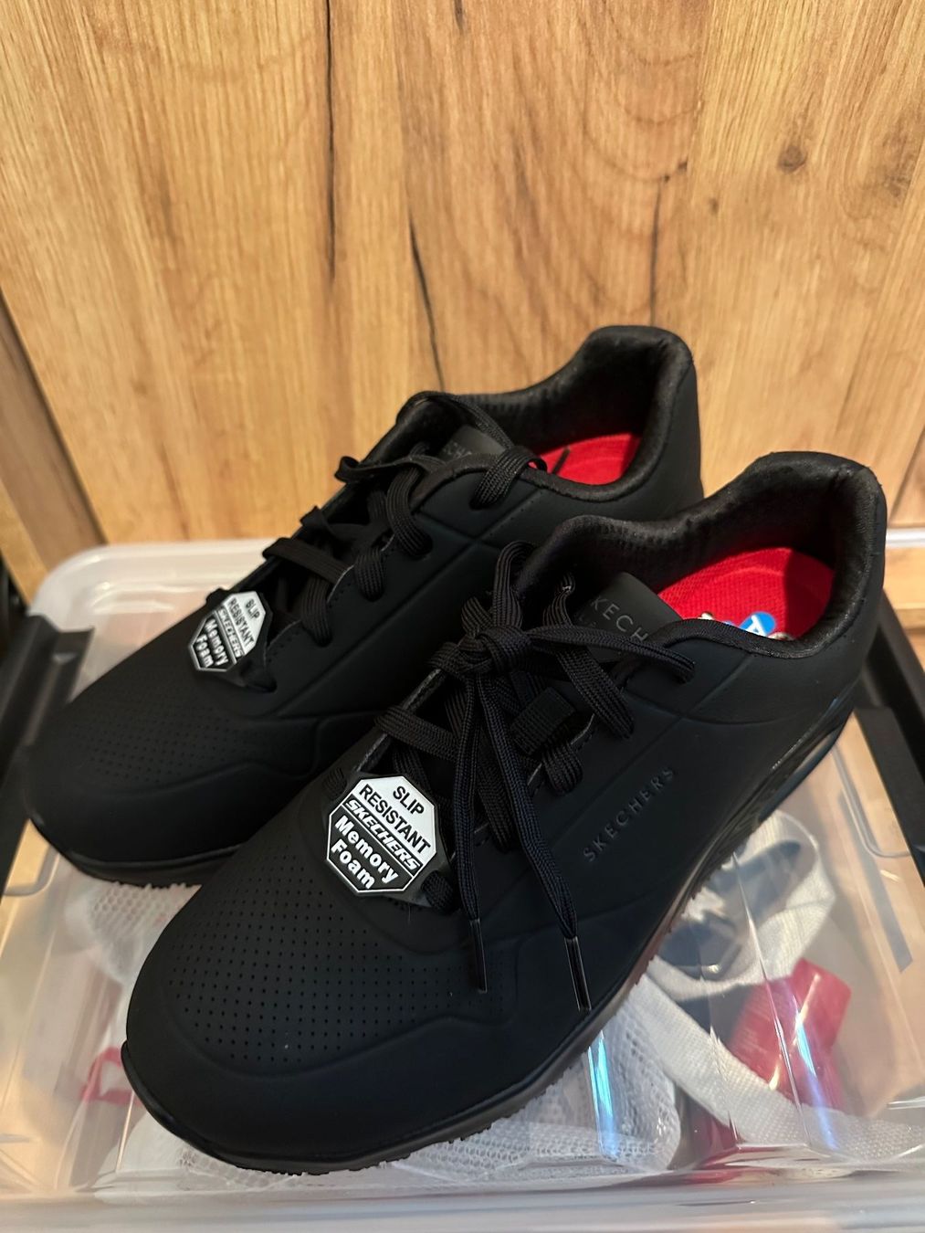Herrenschuhe: Skechers Work UNO SR Arbeitsschuhe – Neu (gemäss Beschreibung) aus Ittigen von saa_8kfv