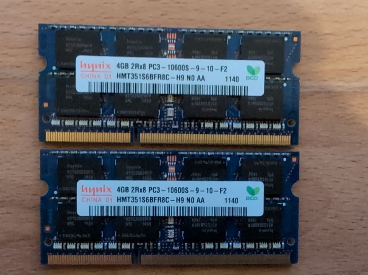 Memoria / RAM: RAM Hynix 2x4GB DDR3 PC3-10600 – Usato da Bottens venduto da till79